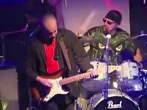 ACDC tnt Mister Noise au Moods Monaco