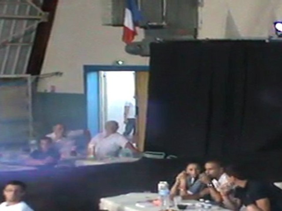 Passerelle fumée ambiance - Gala du Phenix 3 - 02-07-11 - phenix muaythai