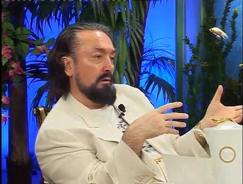 Ahlakta sabitlik gerekir. Tüm toplumun doğruları bir olduğunda, mükemmel bir iletişim ve ahlak anlayışı olur