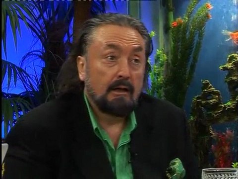 Müslüman korkak olmaz. Müslüman Allah'a sığınıp cesurca mücadele eder