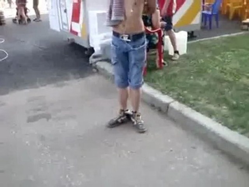 Er hat keine Knochen!!!