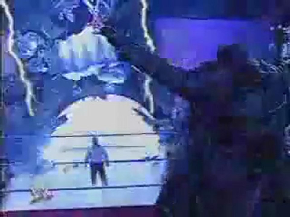 WWE Smackdown - Randy Orton slaps Undertaker 2005