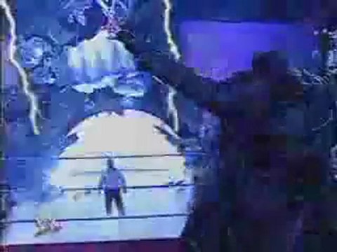 WWE Smackdown - Randy Orton slaps Undertaker 2005