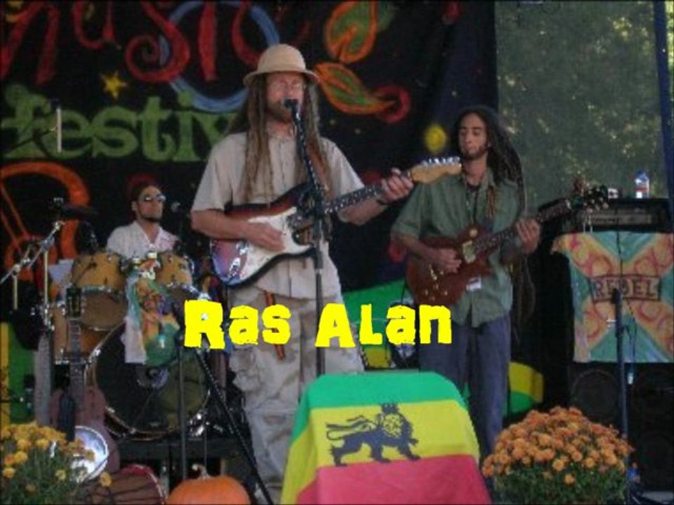 Ras Alan Jah Jah Live