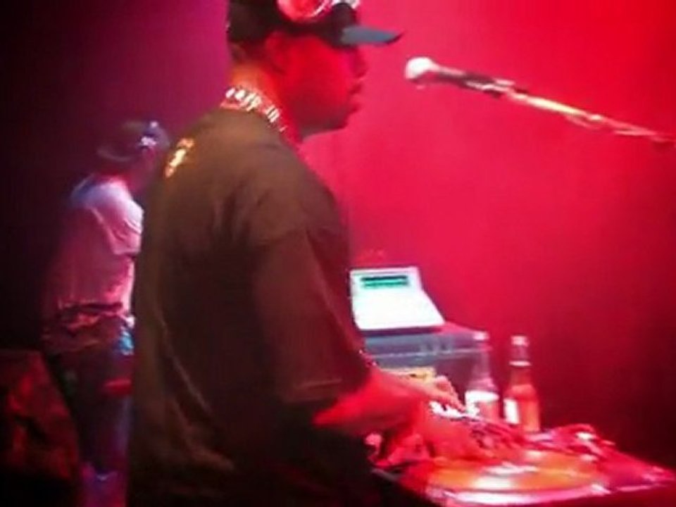 Open Bar Entertainment Presents Xzibit "One Night ONLY" Live @ the Forum, Sydney, Australia, 10-05-2008