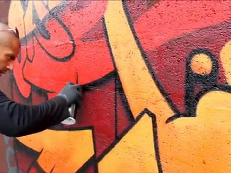 WEENO - Old Skull Graffiti