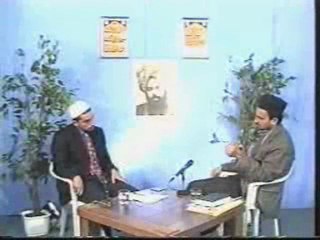 Soru Cevap 3: Tesettür, makyaj, cüppenin dindeki yeri? Namazda dua meselesi..