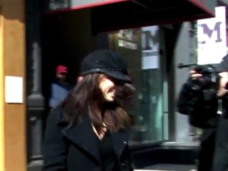 Exklusiv: Jesse James sagt die Verlobung ab