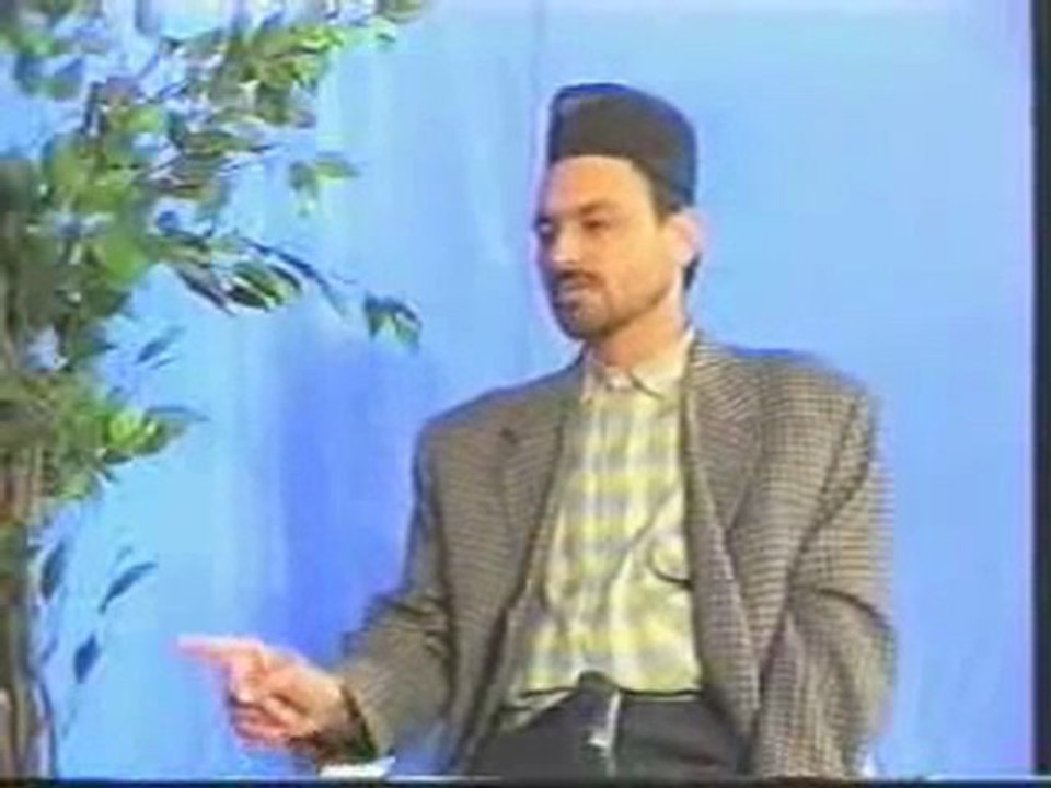 Soru Cevap 2: Bir insanın kalbi temizse ibadete ne gerek var? Tesettürün hikmeti ne?