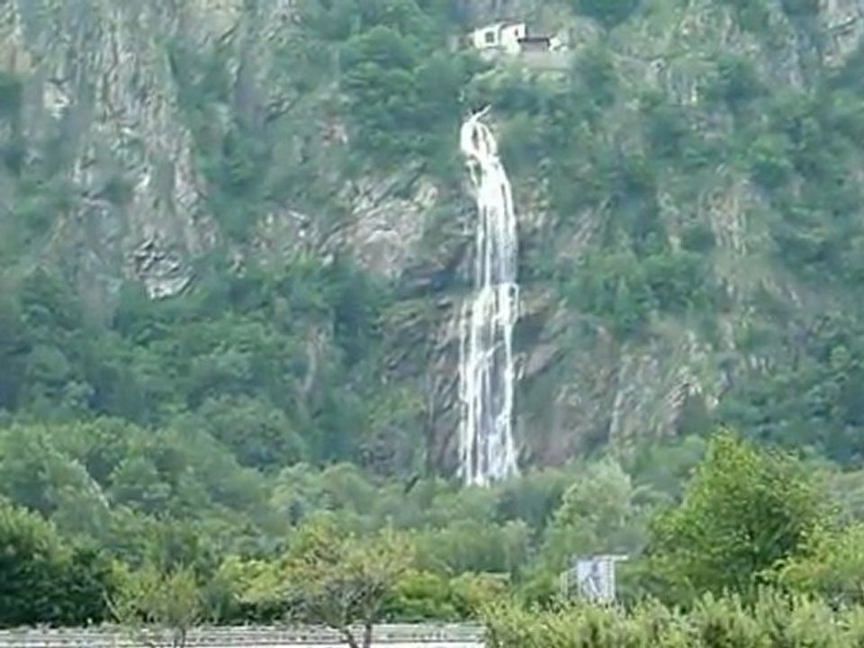 La cascade de Pissevache