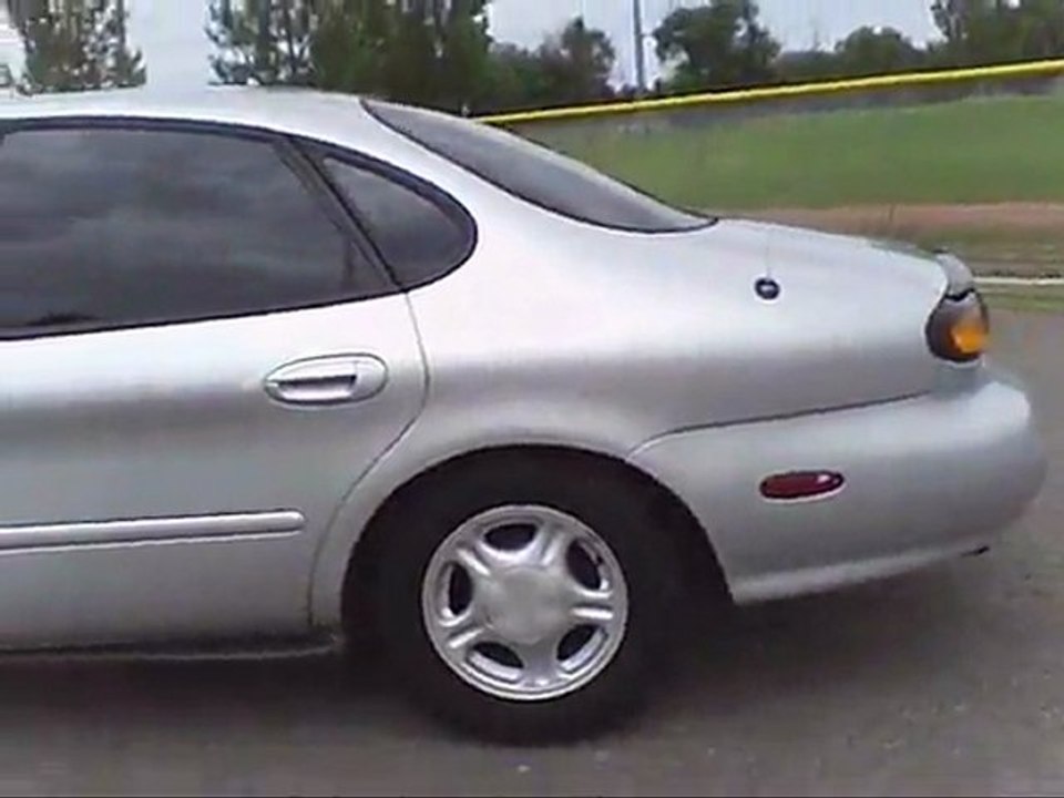 1997 Ford Taurus