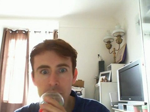 Wiwi égratigne party goin' on