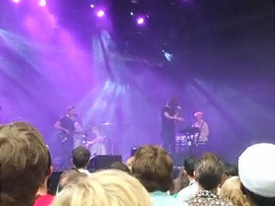 LIARS "Proud Evolution" I'll Be Your Mirror, London, 2011.