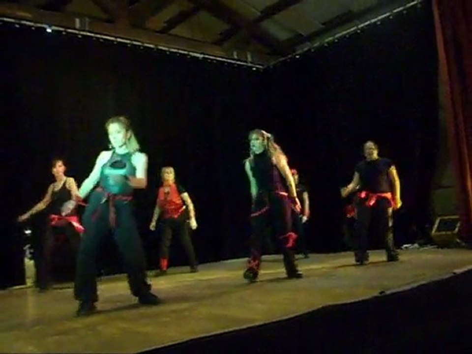larapop danse