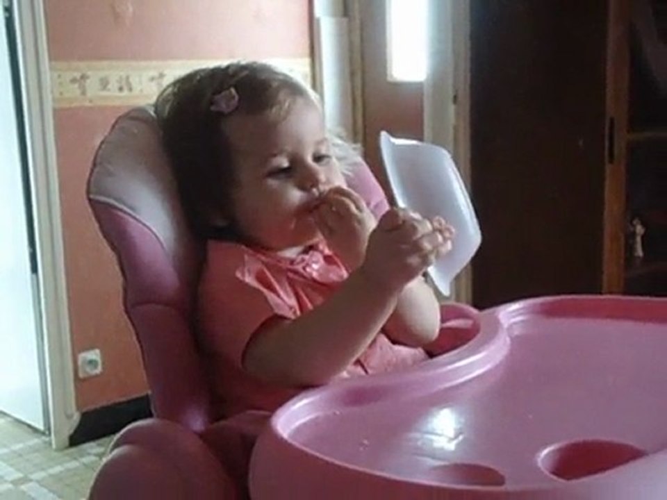 Kimy mange seule