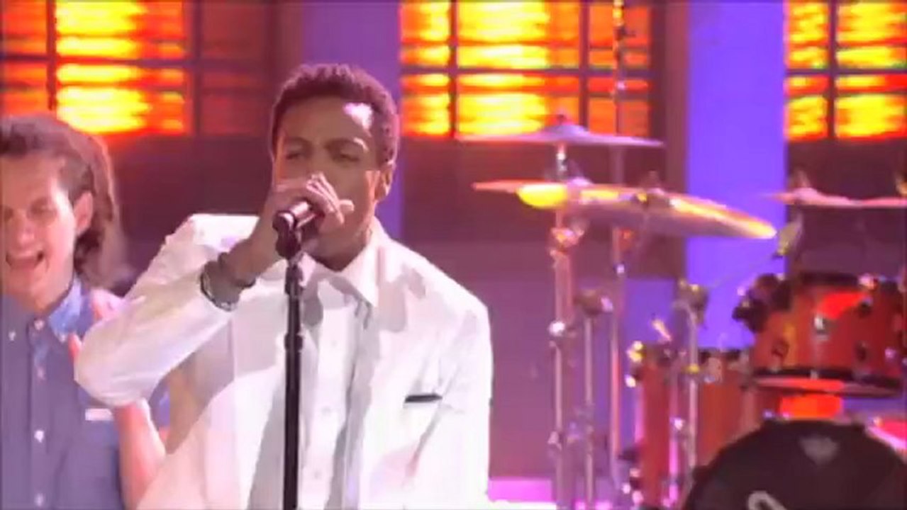 Austin Brown - 'All I Need'   Lopez Tonight  video