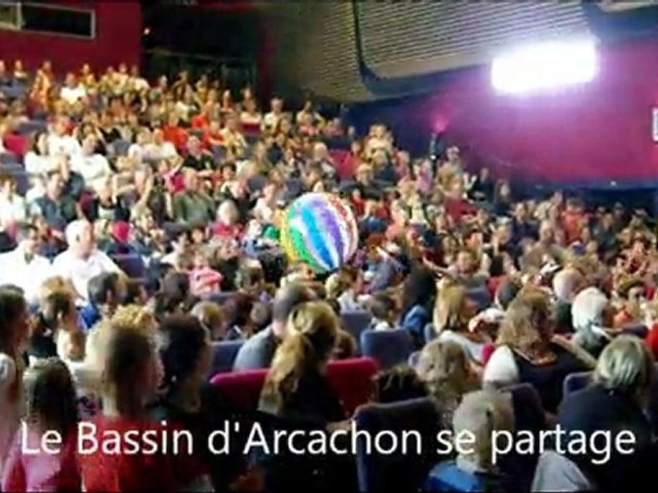 La parade Dora à Arès - Destination Famille PLus - Bassin d'Arcachon