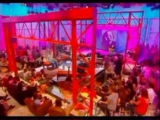 ZAZ  -  Chante Piaf  -  Montage -Emission T.V. du 31 10 2010.