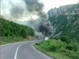 Ethnic Serbs set Kosovo border post on fire
