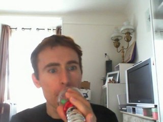 Wiwi égratigne "tous illicites"