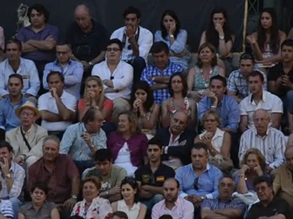 José Tomas Faena 2e toro Valencia 23 07 2011