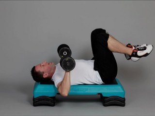 developé couché avec haltères