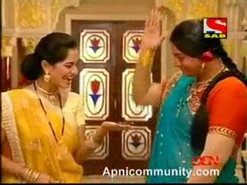 Papad Pol - 28th July 2011 pt4