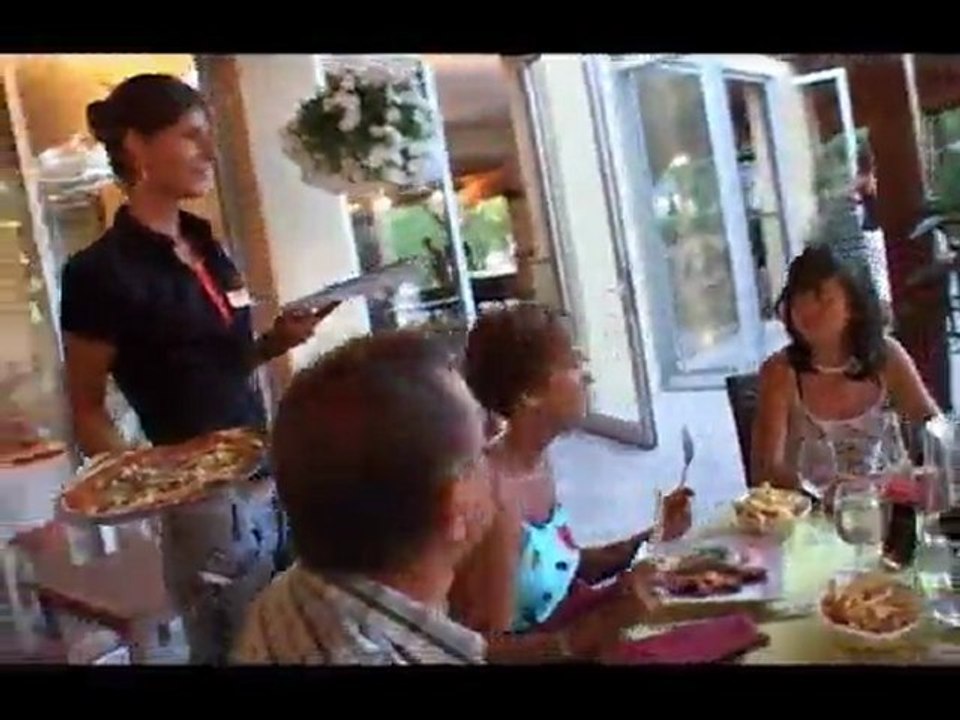 Camping Ardeche -  Les services et commerces du Soleil Vivarais