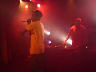 Raashan Ahmad ft. DJ Moar Live @ La Pêche  2011 (1/5)