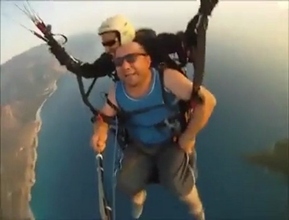 Muğla Fethiye Yamaç Paraşütü Yaparken İmana Gelişi Videosu