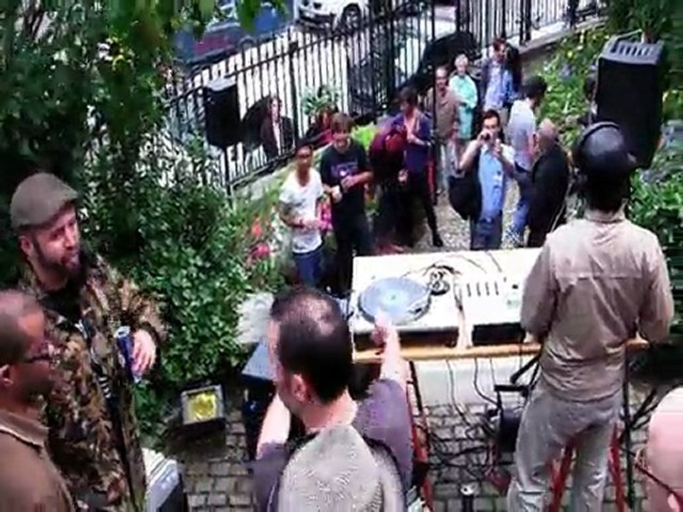 Terrence Parker & Vibes & Pepper DJ Crew @ La Fête de La Musique (30th Anniversary) 2011 (1/3)