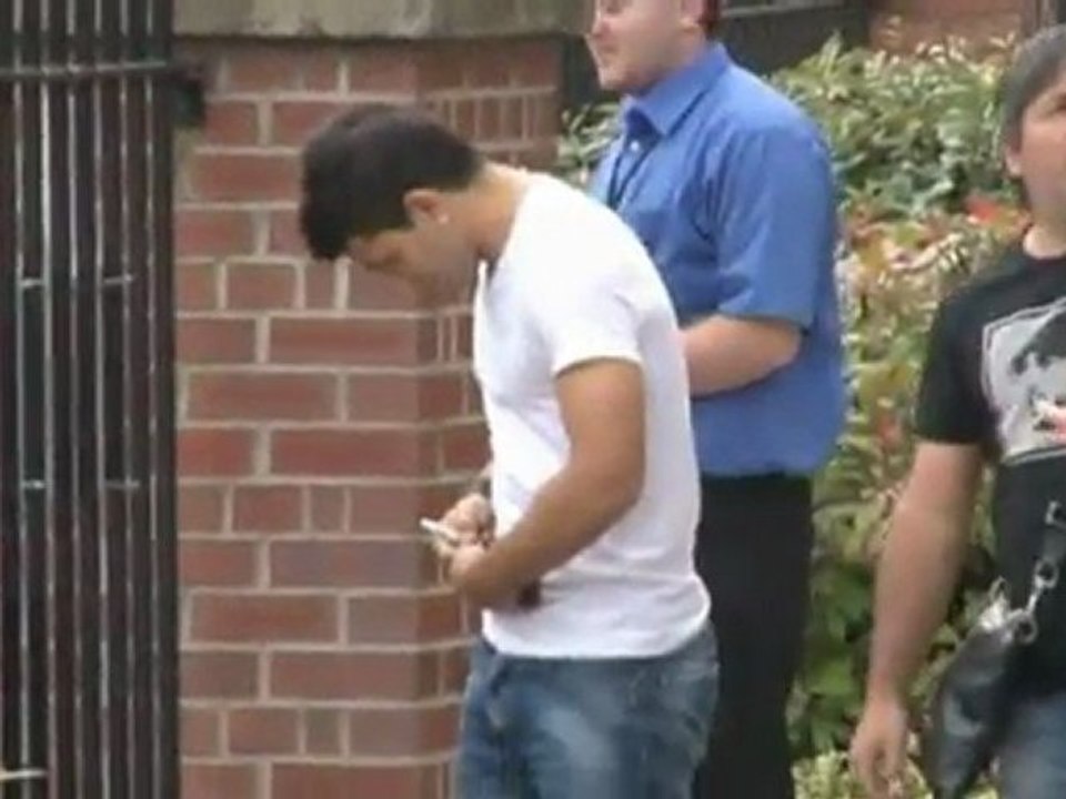 Manchester City zieht Aguero an Land