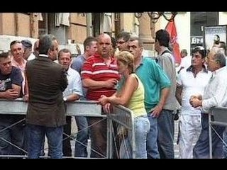 Napoli - Rifiuti, si aspetta il Ministro all'ambiente Stefania Prestigiacomo