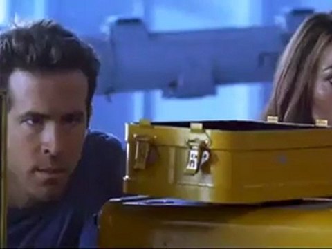 Green Lantern - TV Spot - Comes to Light