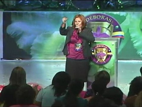 Pastora y Salmista Lissette Jimenez - Déboras IV - Pte 1