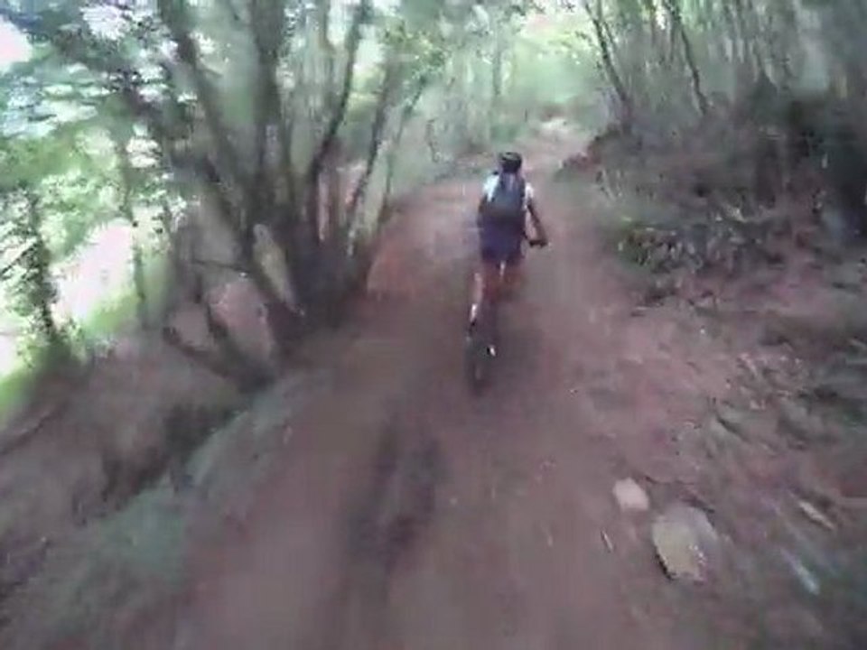 AGNES ET NICO  WEEK END SPORT