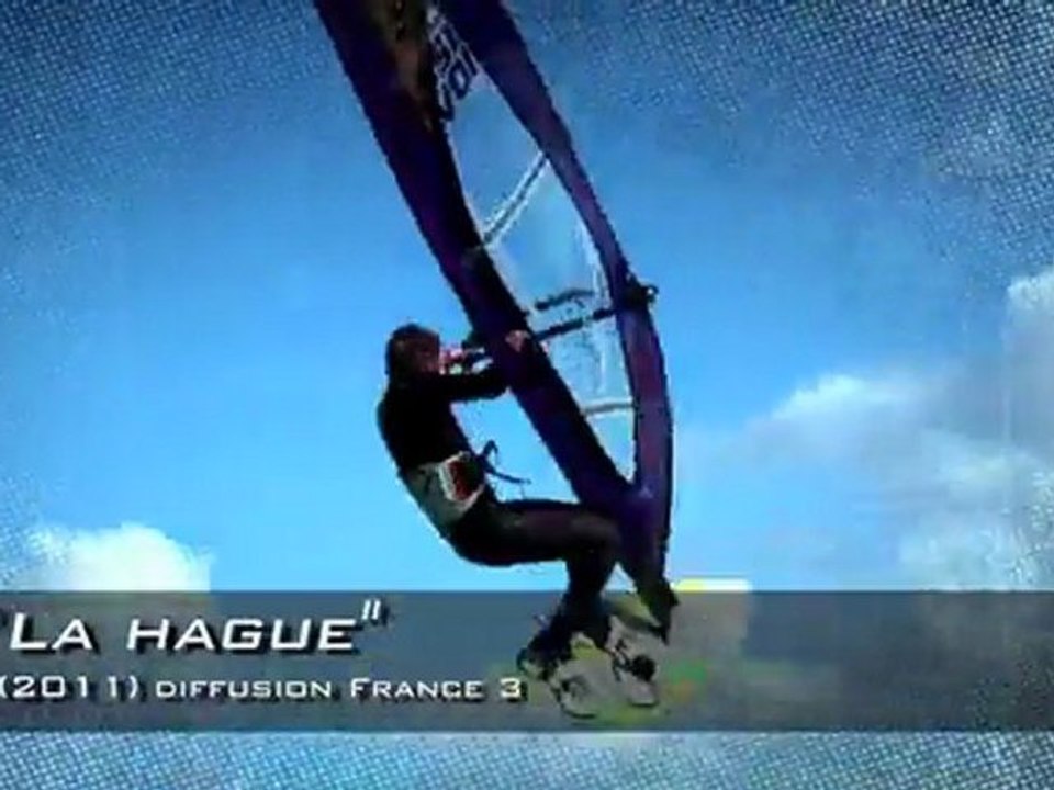 Biplan_ pub la hague