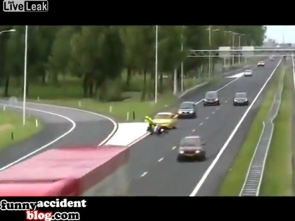 Autobahn Polizei Verkehr stoping  fail