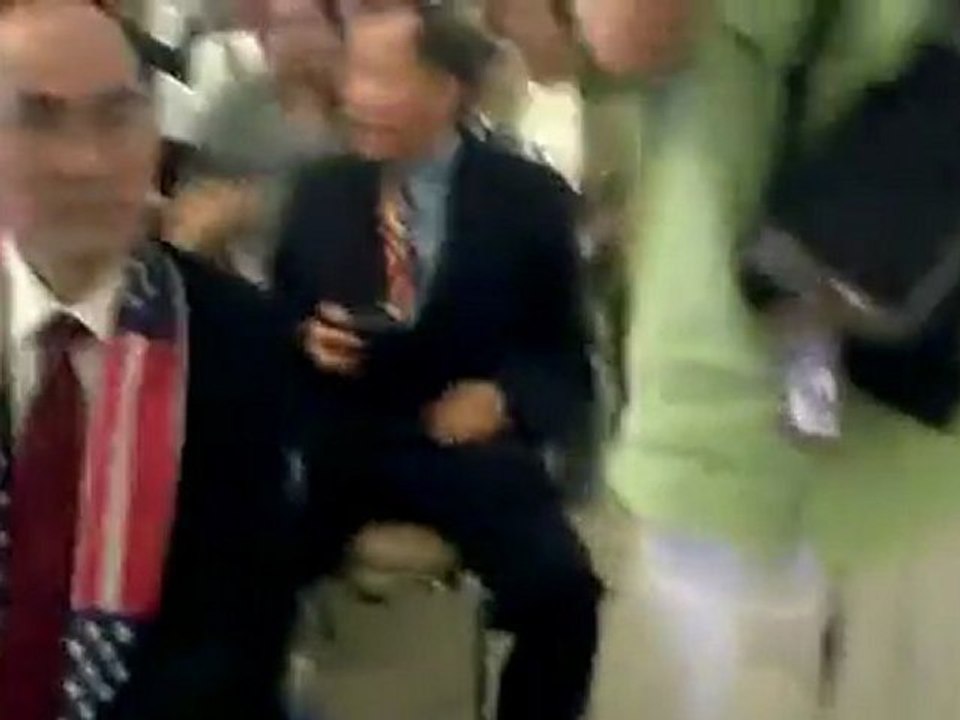 nguyễn phương hùng bị đuổi như chó