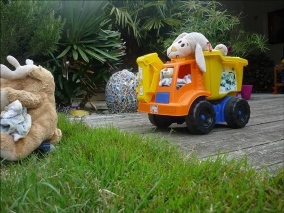 Le petit chaperon bleu épisode 7: la course poursuite infernale