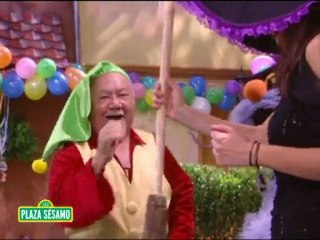 JACKY EN PLAZA SESAMO PARTE 2