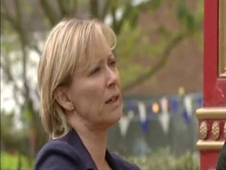 Eddie puts Carol in her place