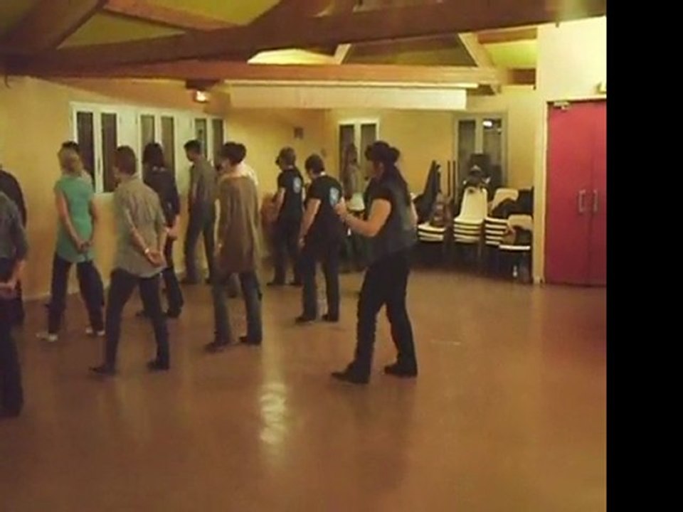 Suds In The Bucket  -  COWBOY  HAT  DANCERS