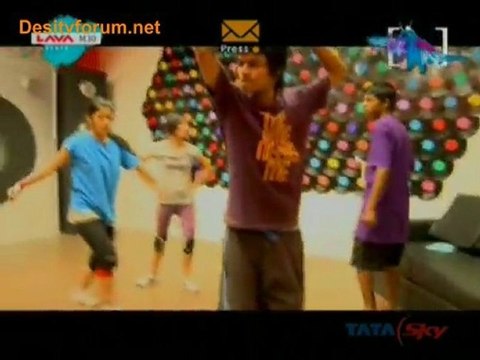 [V] Footloose - 30th July 2011 Watch Online Video pt2