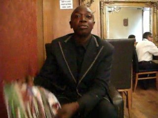 ALBERT MUKENDI SOUTIENT TSHISEKEDI