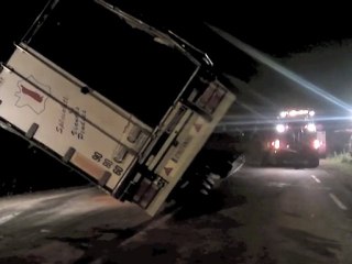 Quand un 38 tonnes retombe sur ses pattes...