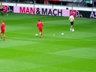 RedPlanet.gr - Xέρενφεν - Ολυμπιακός