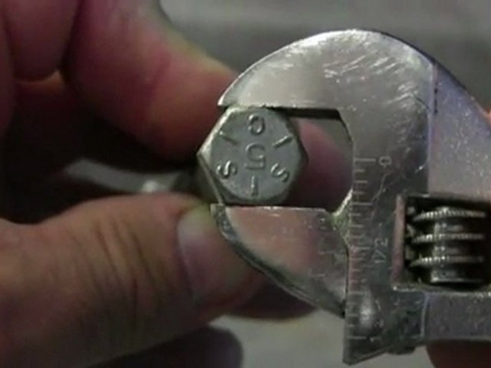 Adjustable Wrench, proper use video Dailymotion