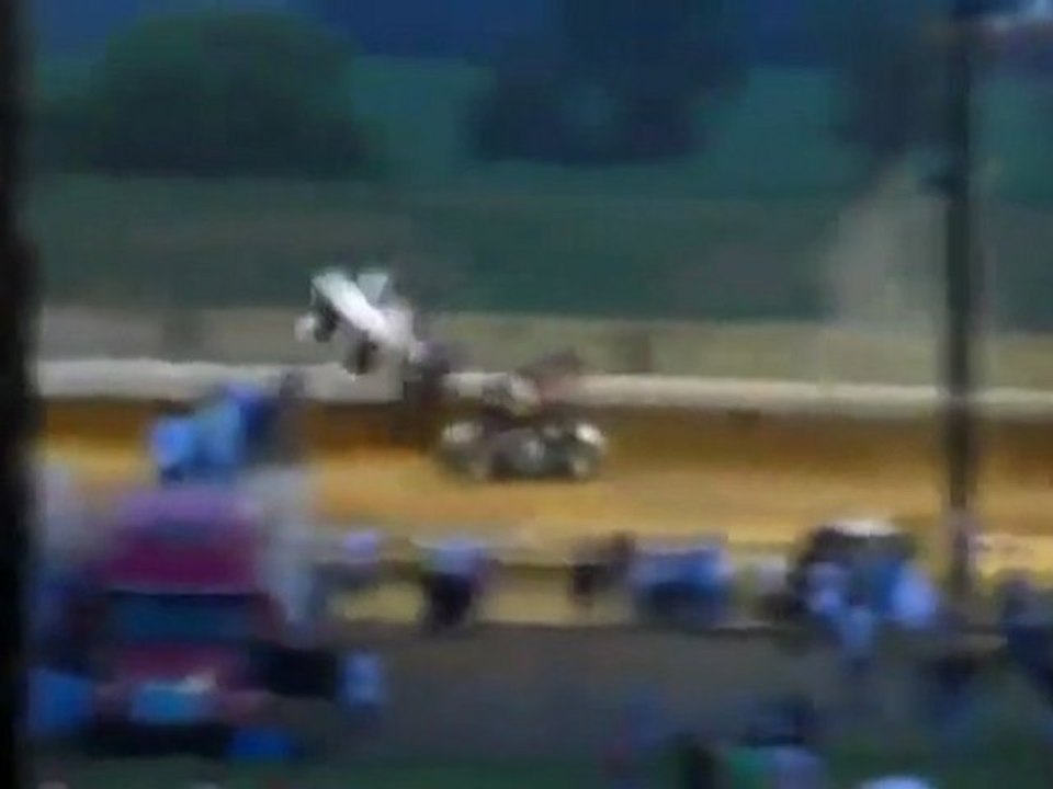 Rennfahrer verlässt frühzeitig die Strecke - Rennen, auto, car, usa, crash, unfall - Fail