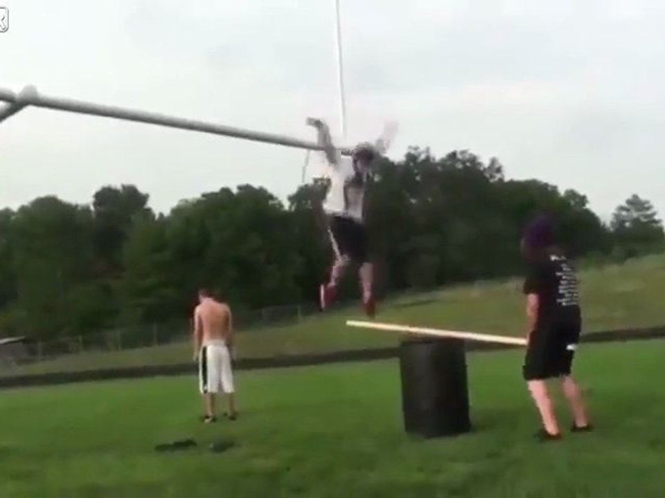 Goal Post Doppelzimmer Wedgie Doppel Nutshot